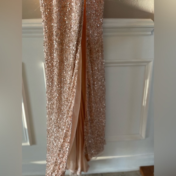 Mac Duggal Sequin High Slit Gown - Picture 7 of 16